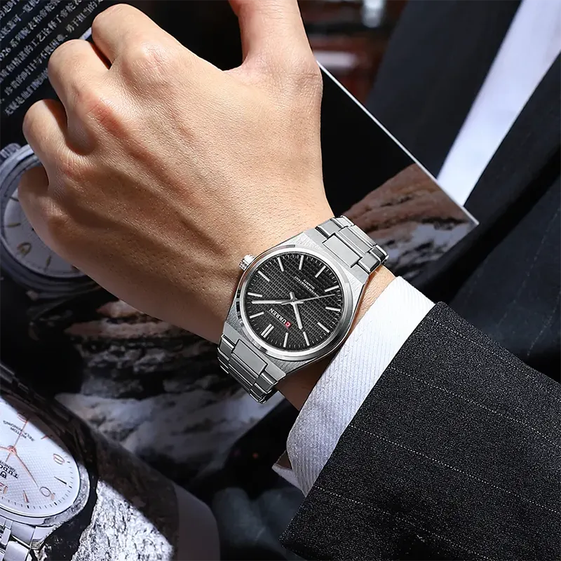 Curren Fashion Black Dial Silver-tone Men's Watch | 8439